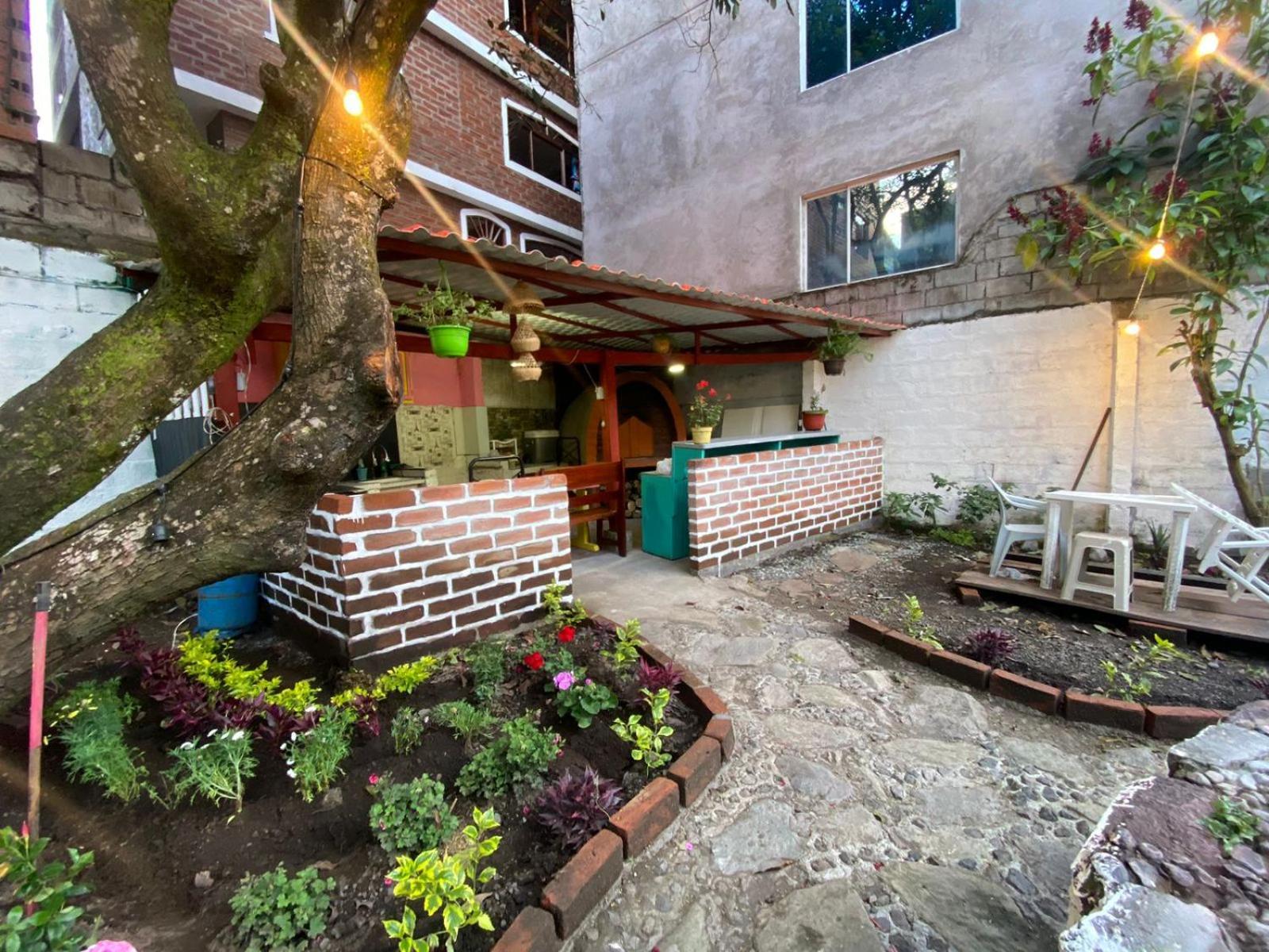 Garden House Hostal Baños Exteriér fotografie