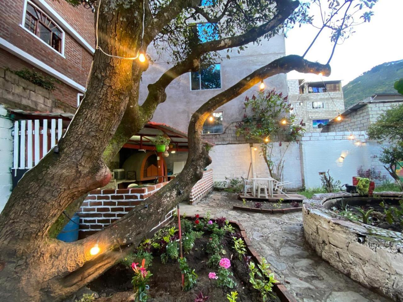 Garden House Hostal Baños Exteriér fotografie